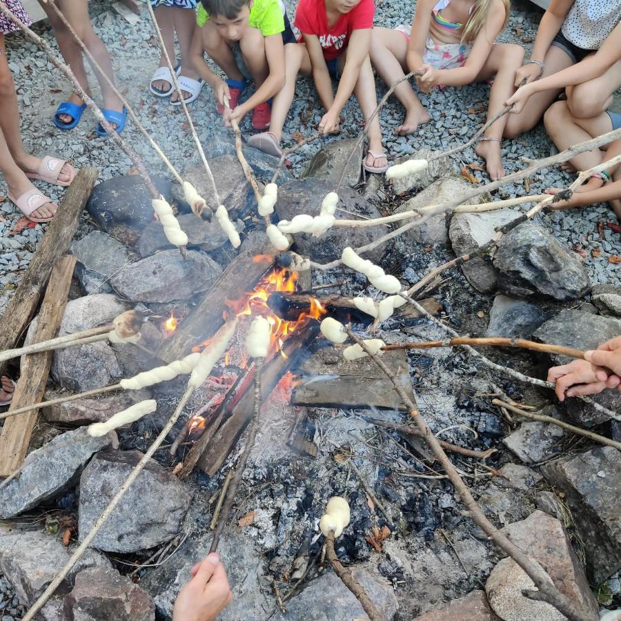 Stacaravan 6 Persoons - Camping Le Soustran Neuvic  Eksteriør bilde